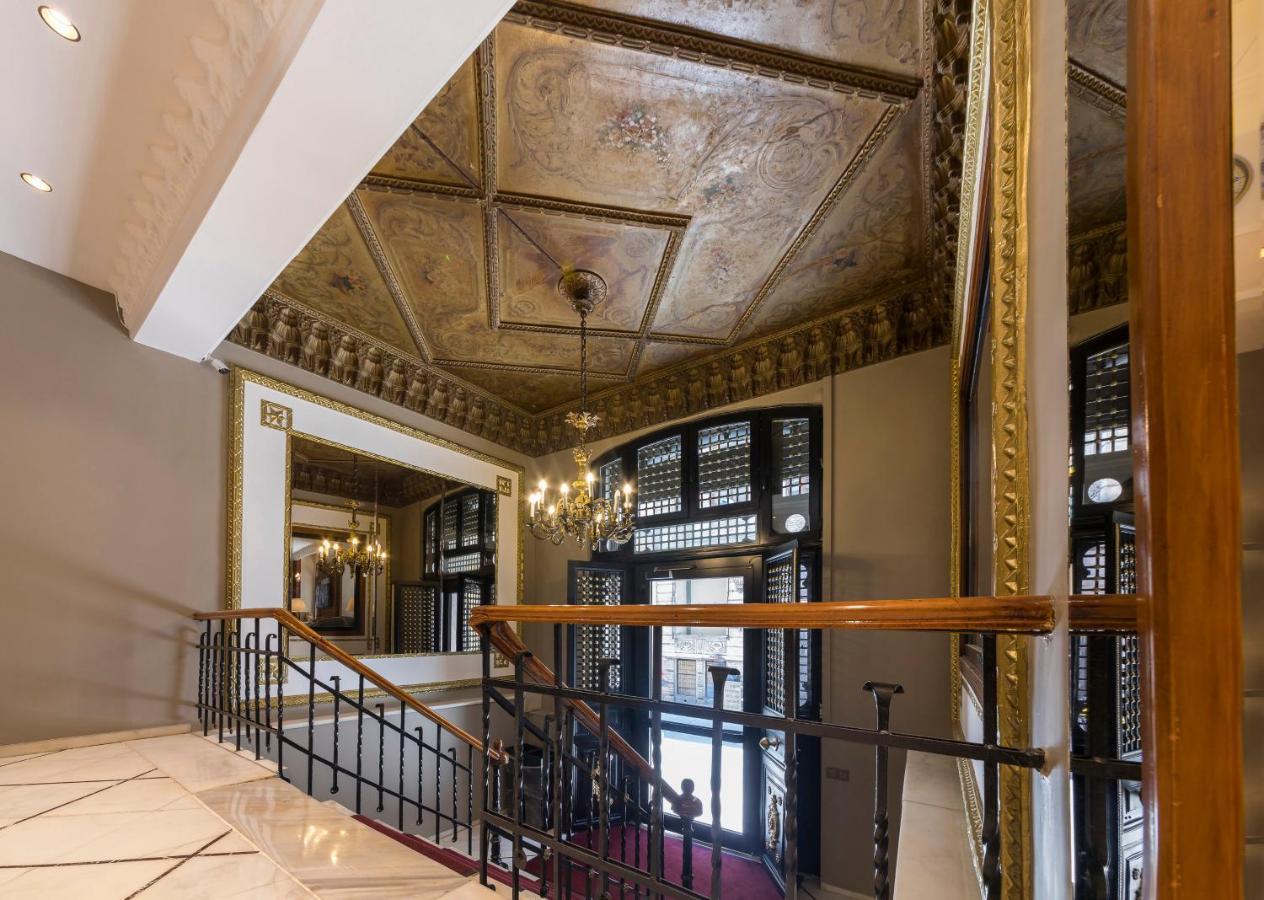 Vardar Palace Hotel - Special Category Истанбул Екстериор снимка