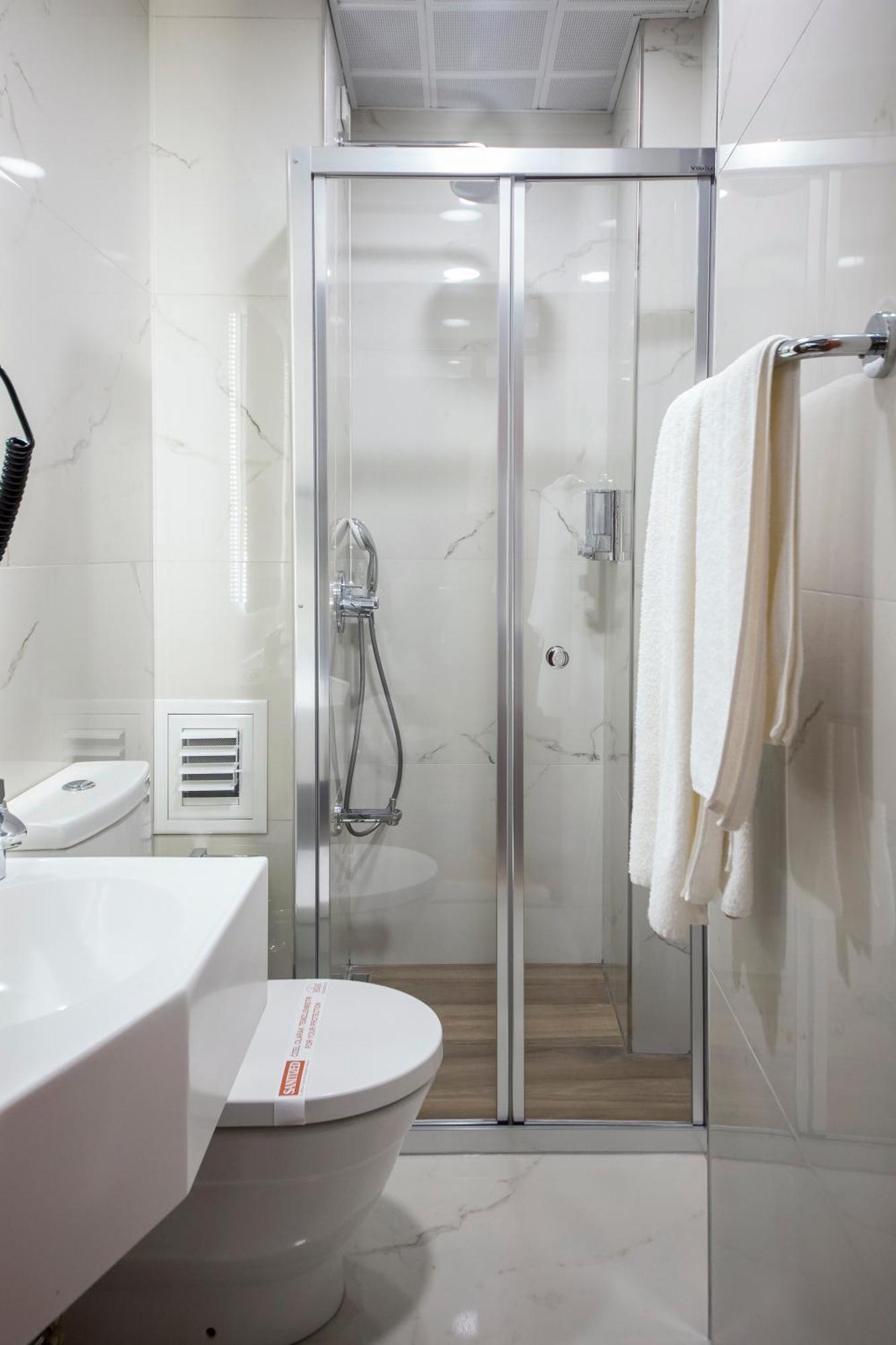Vardar Palace Hotel - Special Category Истанбул Екстериор снимка